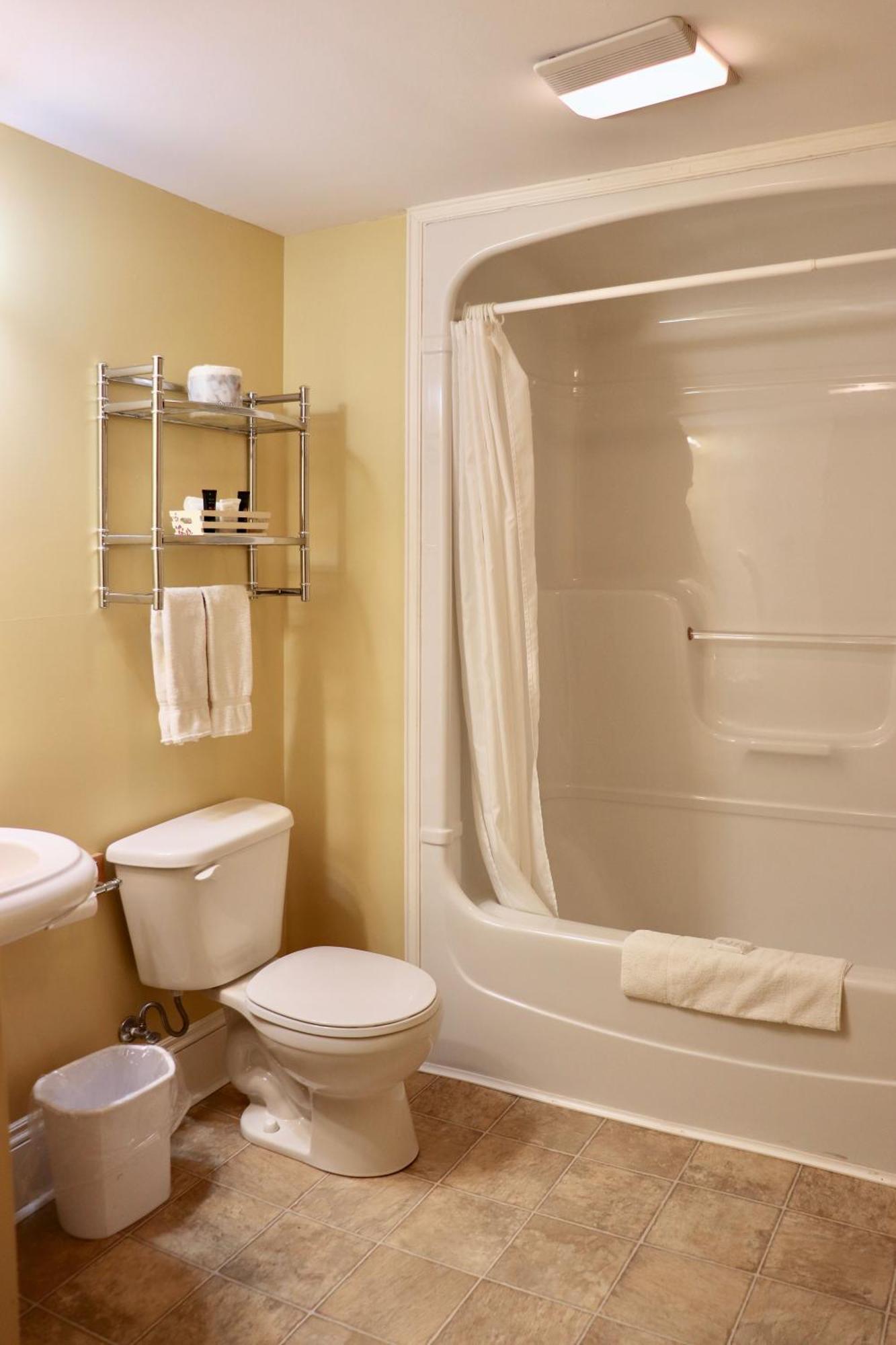 Shining Waters Country Inn Cavendish Extérieur photo