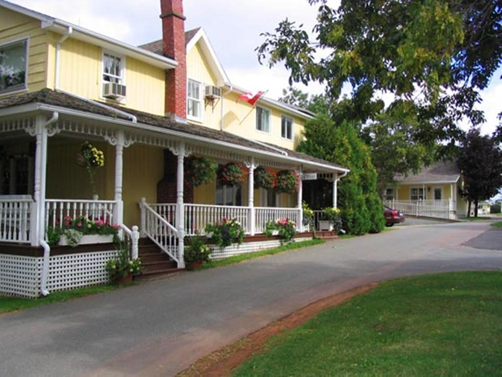 Shining Waters Country Inn Cavendish Extérieur photo