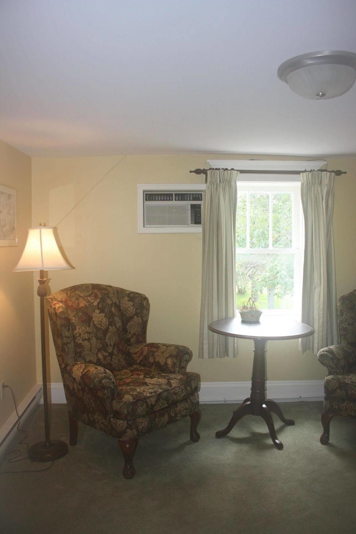 Shining Waters Country Inn Cavendish Extérieur photo