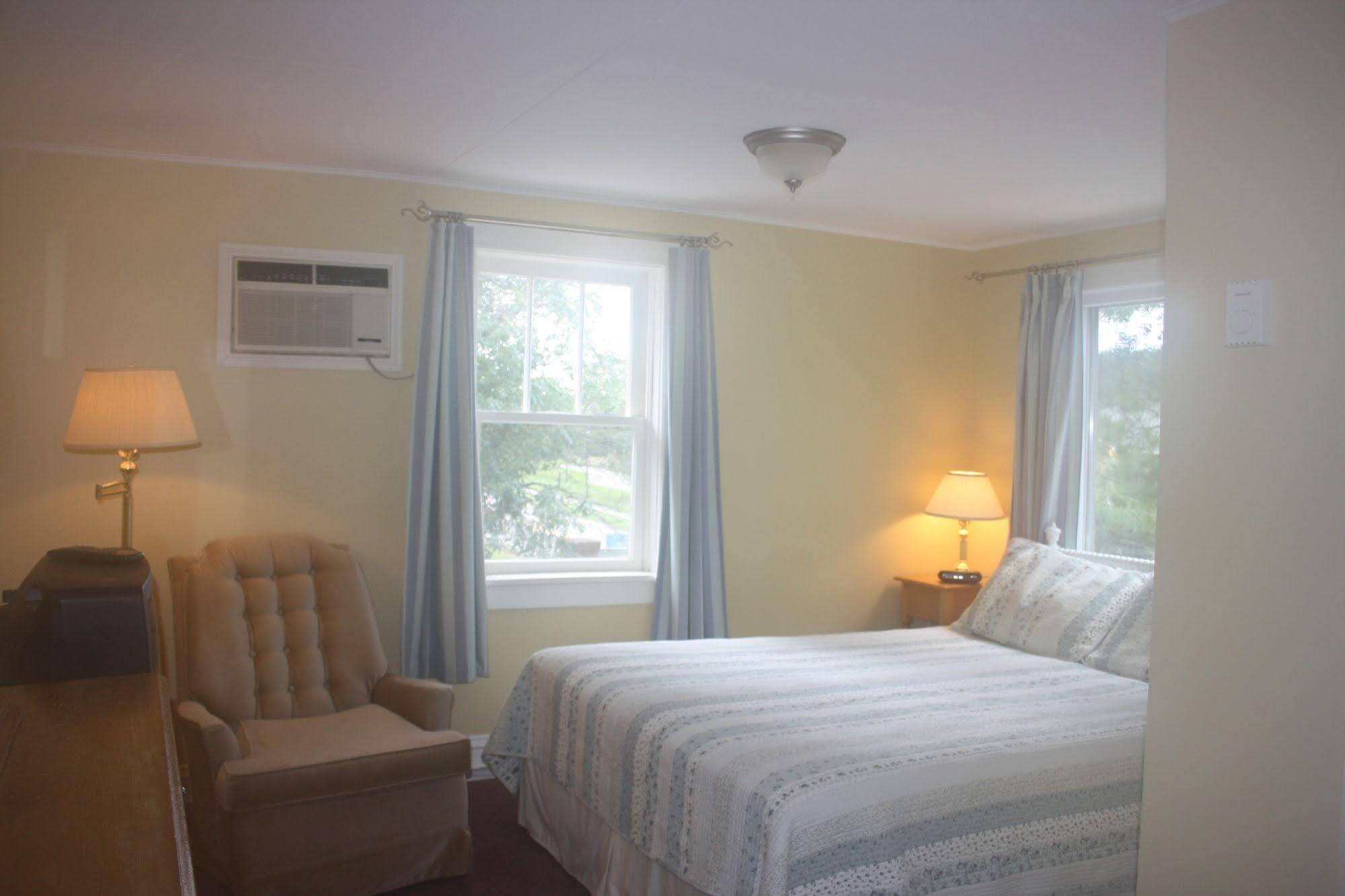 Shining Waters Country Inn Cavendish Extérieur photo